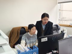 织金县金龙乡中坪村的烟
